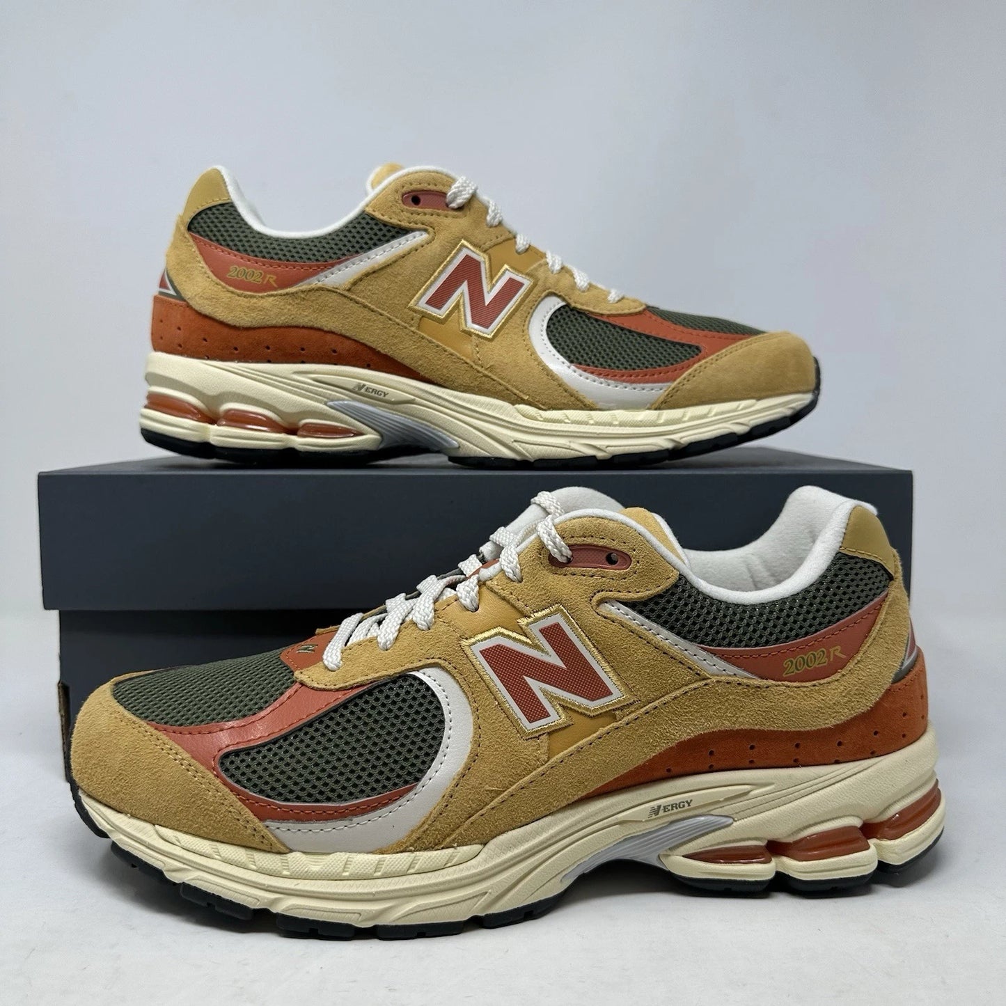 Size 12 - New Balance 2002R “Dried Apricot” 2025 W/Box - U2002RPB