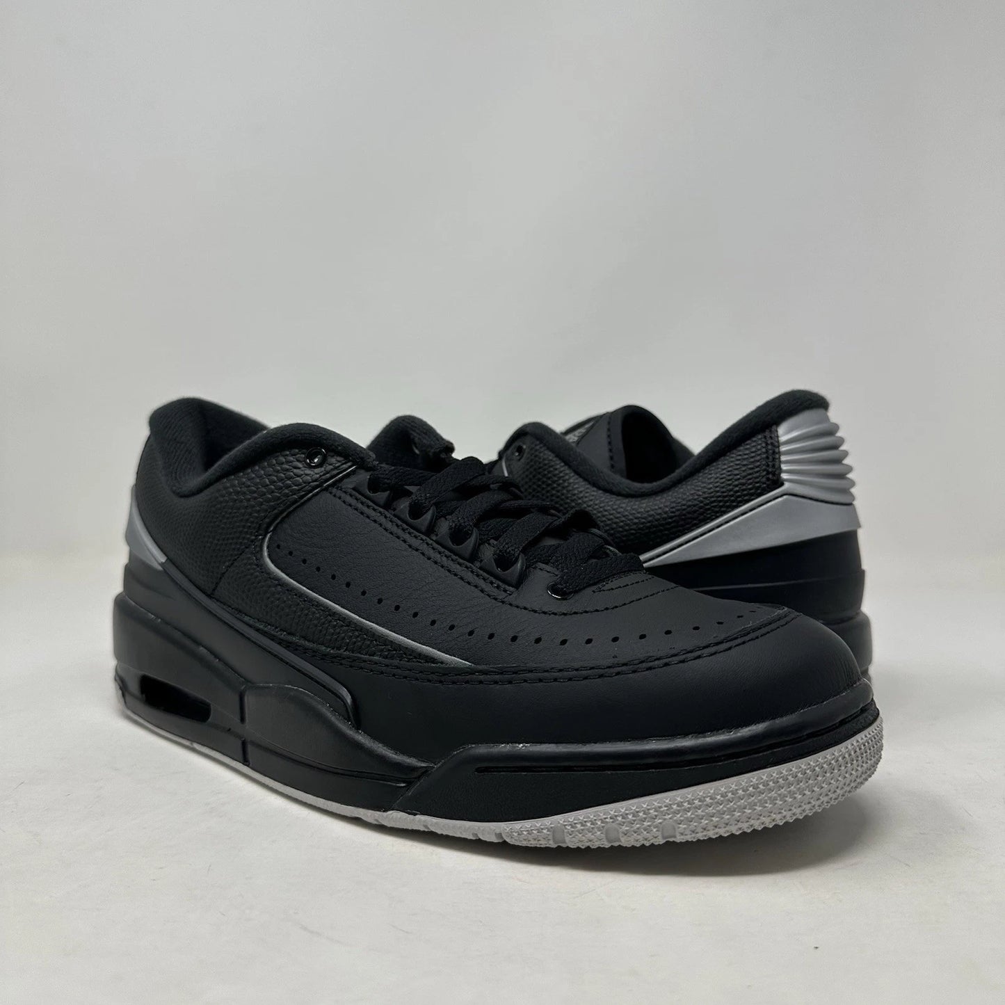Size 9 - Air Jordan 2/3 “Black Metallic Silver” 2024 W/Box - FD0383-001