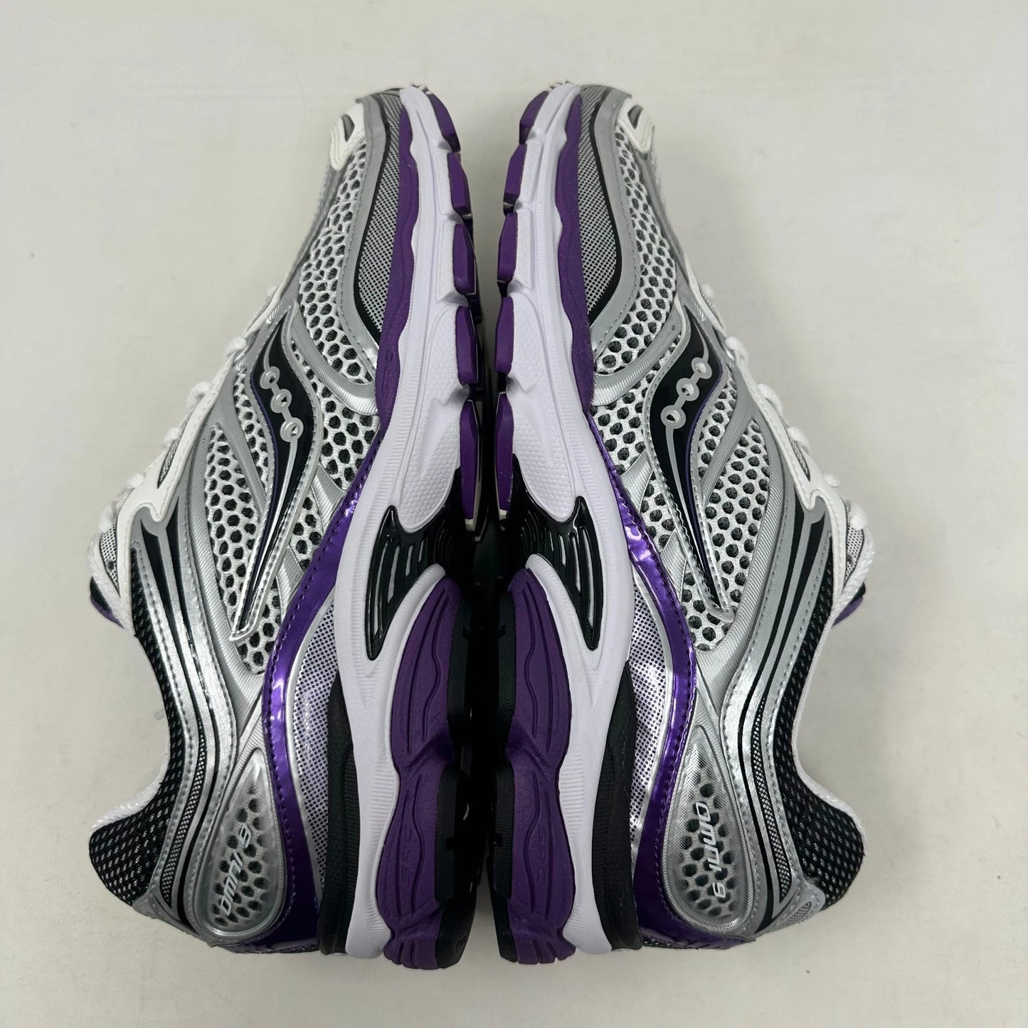Size 11.5 - Saucony ProGrid Omni 9 "White Black Silver Purple" 2025 W/Box - S70739-10