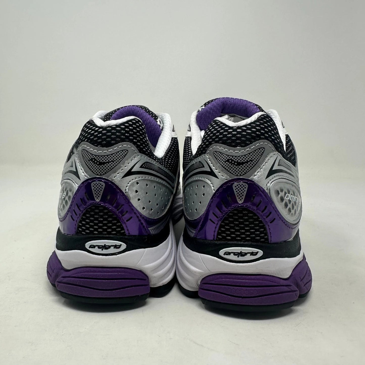 Size 11.5 - Saucony ProGrid Omni 9 "White Black Silver Purple" 2025 W/Box - S70739-10