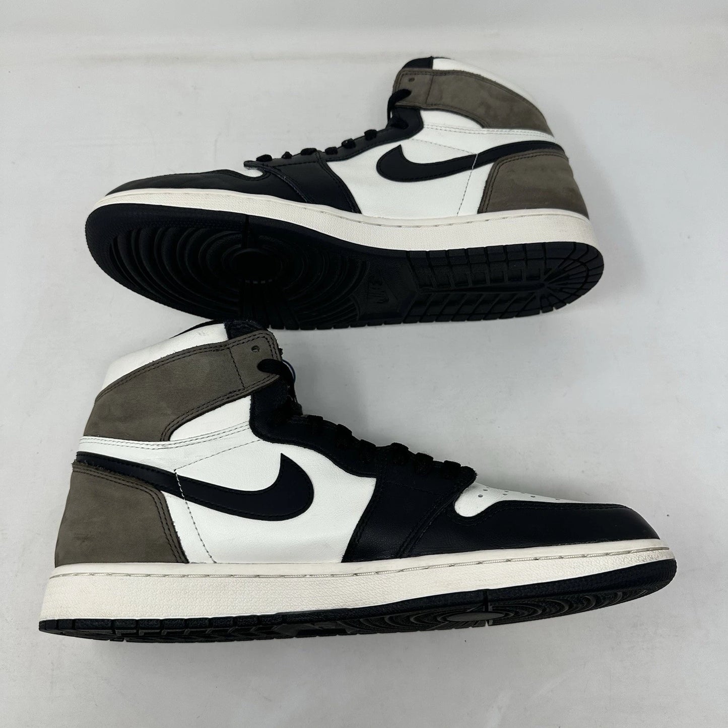 Size 12- Air Jordan 1 Retro High OG “Dark Mocha” 2020 W/Box - 555088-105