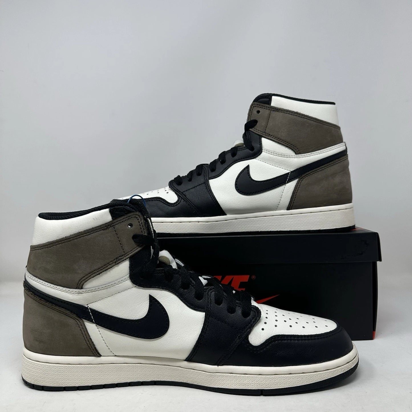 Size 12- Air Jordan 1 Retro High OG “Dark Mocha” 2020 W/Box - 555088-105