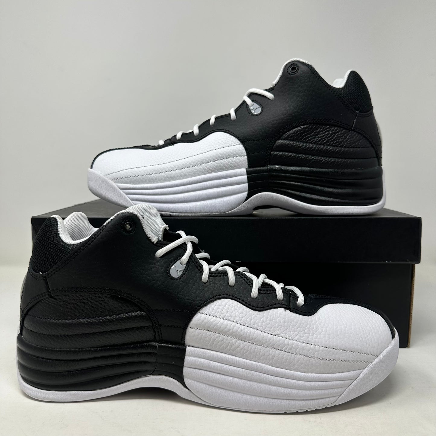 Size 10- Air Jordan Jumpman Team 1 “Black White” 2023 W/Box - FV3928-006