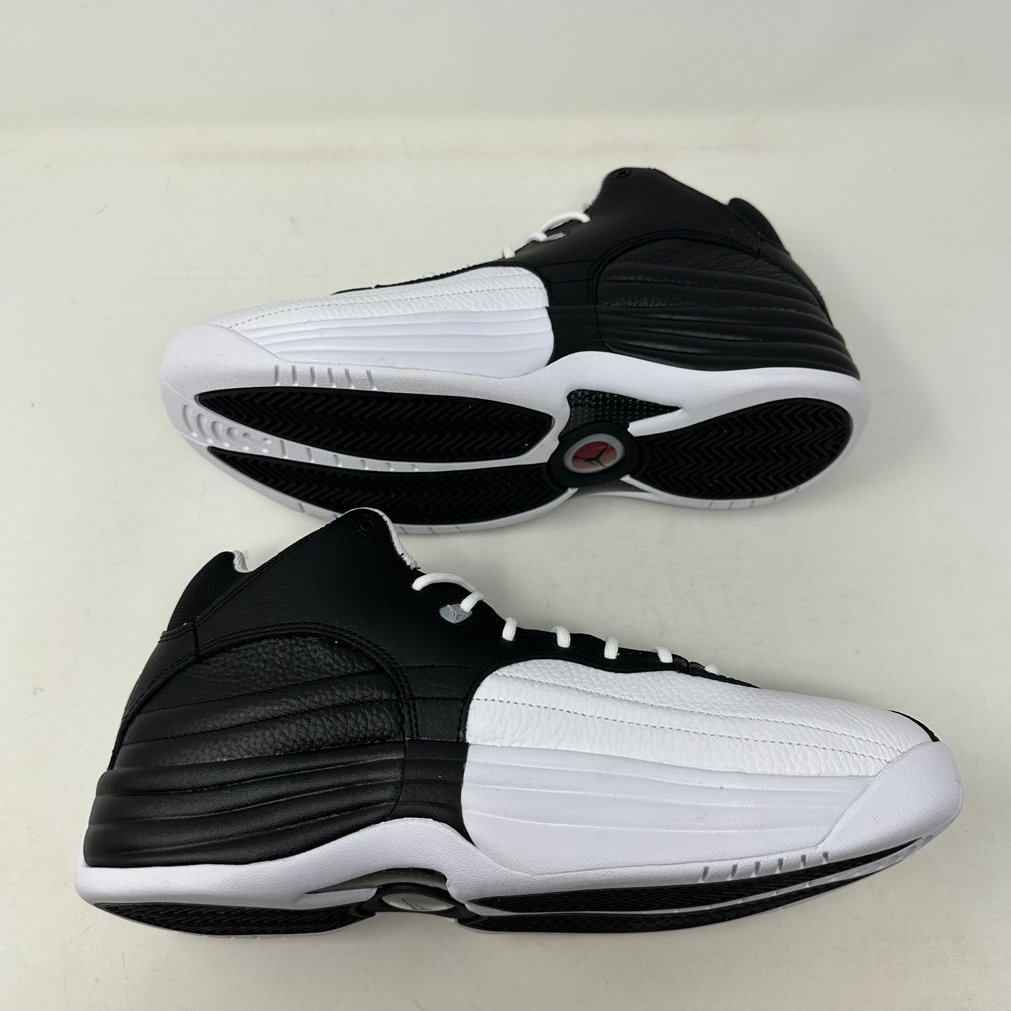 Size 10- Air Jordan Jumpman Team 1 “Black White” 2023 W/Box - FV3928-006