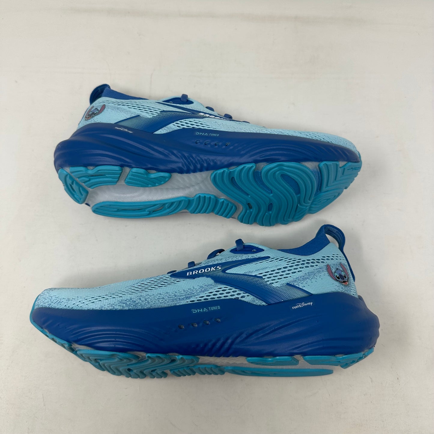 Size 13 - Brooks Glycerin 22 runDisney “Stitch” 2025 W/Box - 110530-1D-421